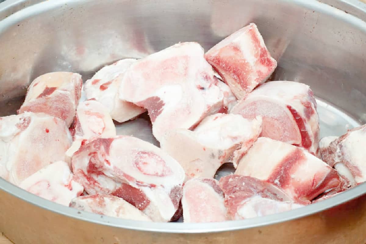 a pot of beef bones.