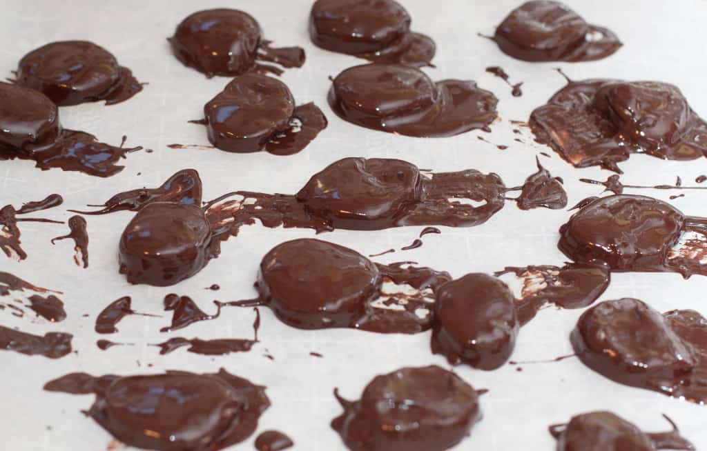 Homemade Peppermint Patties made From Scratch with only 5 ingredients!