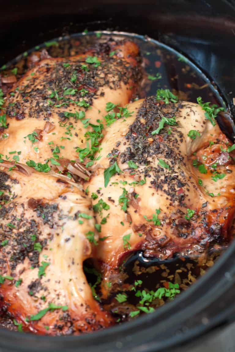cooked herbed chicken in balsamic in crock pot.