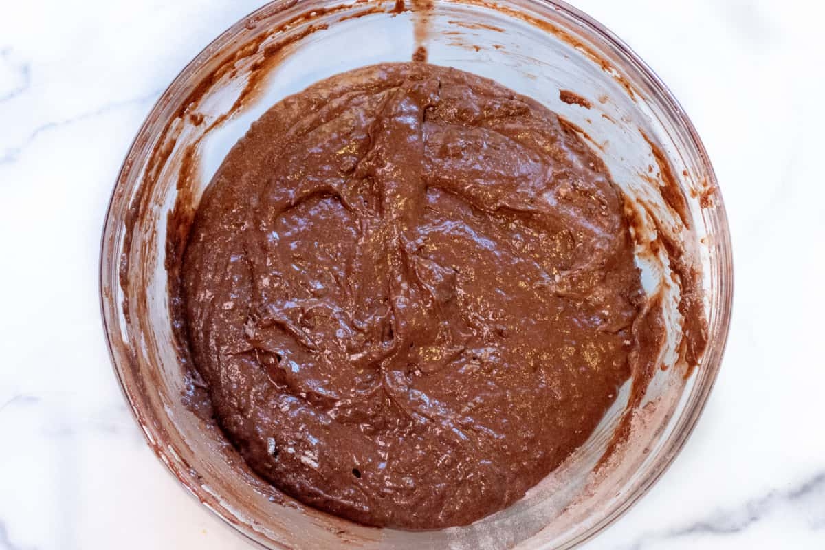 a bow of mixed chocolate dough.